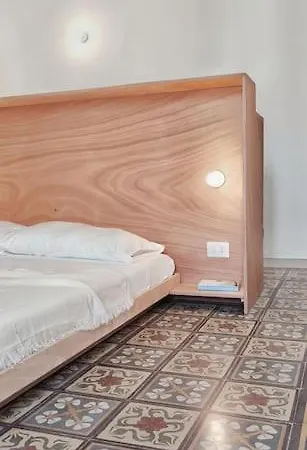 Garitta Dodici * Bari